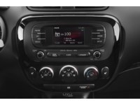 2015 Kia Soul 5dr Wgn Auto EX Interior Shot 2