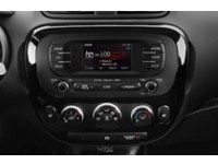 2015 Kia Soul 5dr Wgn Auto LX Interior Shot 2