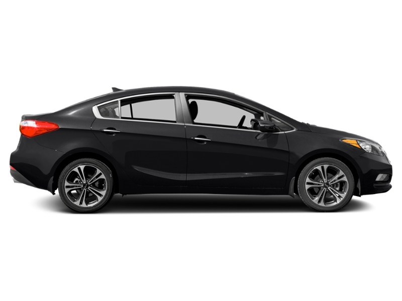 2015 Kia Forte 4dr Sdn Auto LX Exterior Shot 11