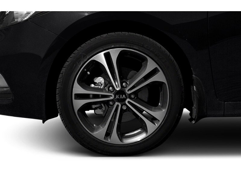 2016 Kia Forte 4dr Sdn Auto LX Exterior Shot 5