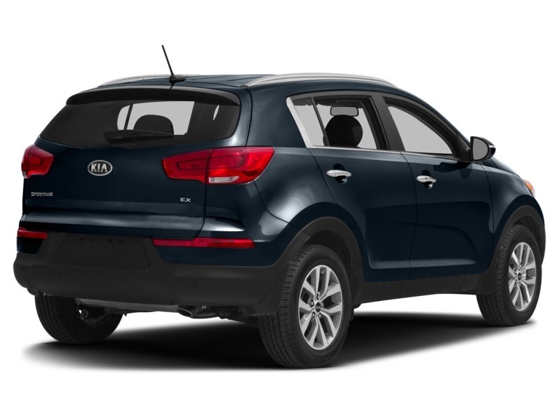 2015 Kia Sportage FWD 4dr Auto LX Exterior Shot 2