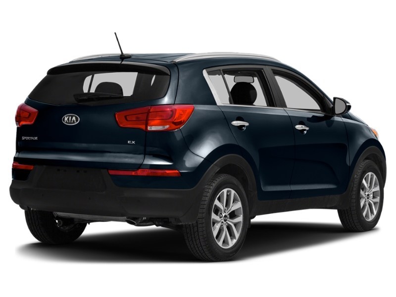 2016 Kia Sportage FWD 4dr Auto LX Exterior Shot 2