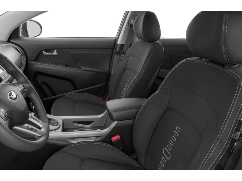 2015 Kia Sportage FWD 4dr Auto LX Interior Shot 5