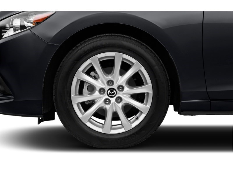 2014 Mazda Mazda6 4dr Sdn 2.5L Auto GS Exterior Shot 5