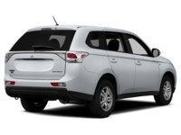 2014 Mitsubishi Outlander 4WD 4dr GT Exterior Shot 2