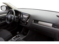 2014 Mitsubishi Outlander 4WD 4dr GT Interior Shot 1