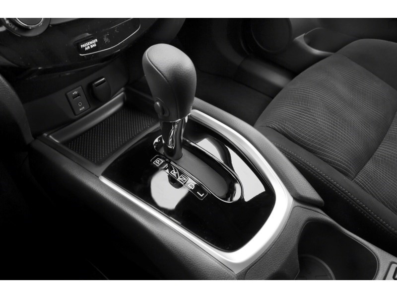 2014 Nissan Rogue FWD 4dr S Exterior Shot 12