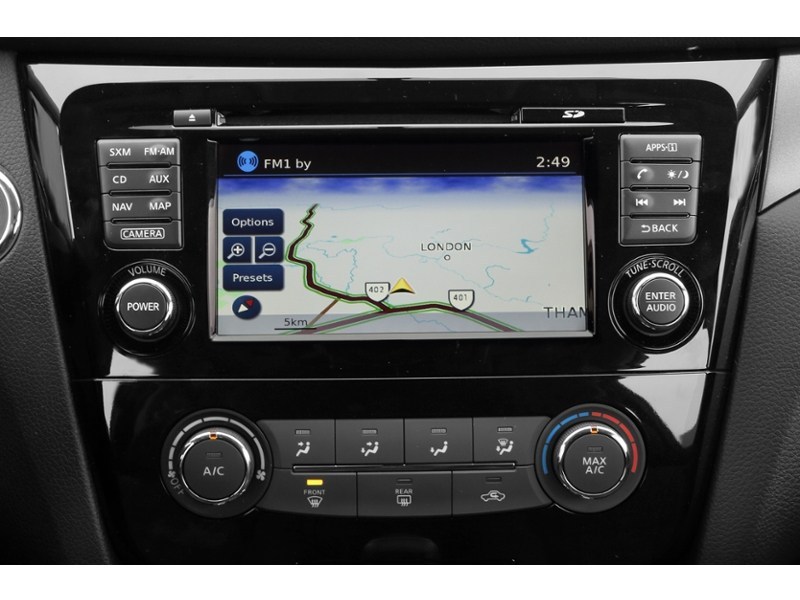 2015 Nissan Rogue AWD 4dr S Interior Shot 9