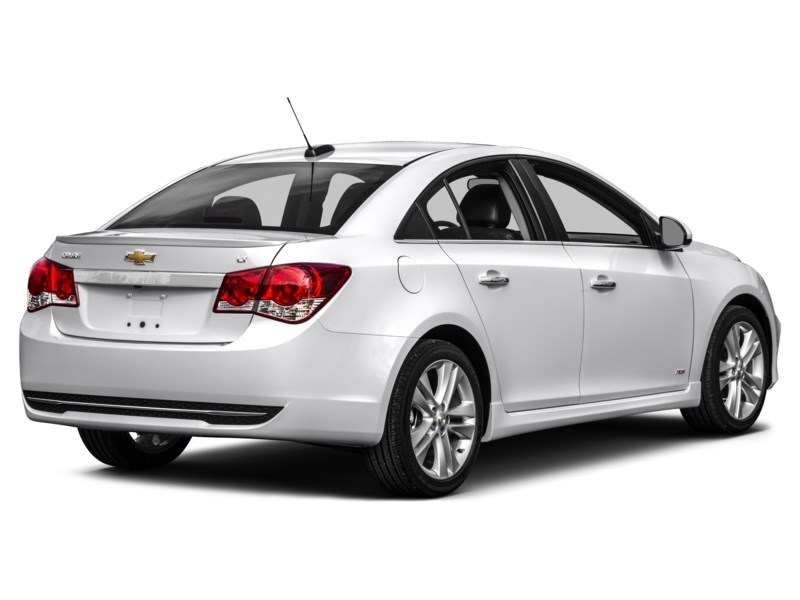 2016 Chevrolet Cruze Limited 4dr Sdn LT w/1LT Exterior Shot 2