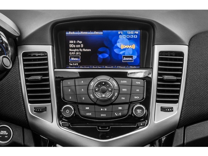 2015 Chevrolet Cruze LT 2LT Interior Shot 2