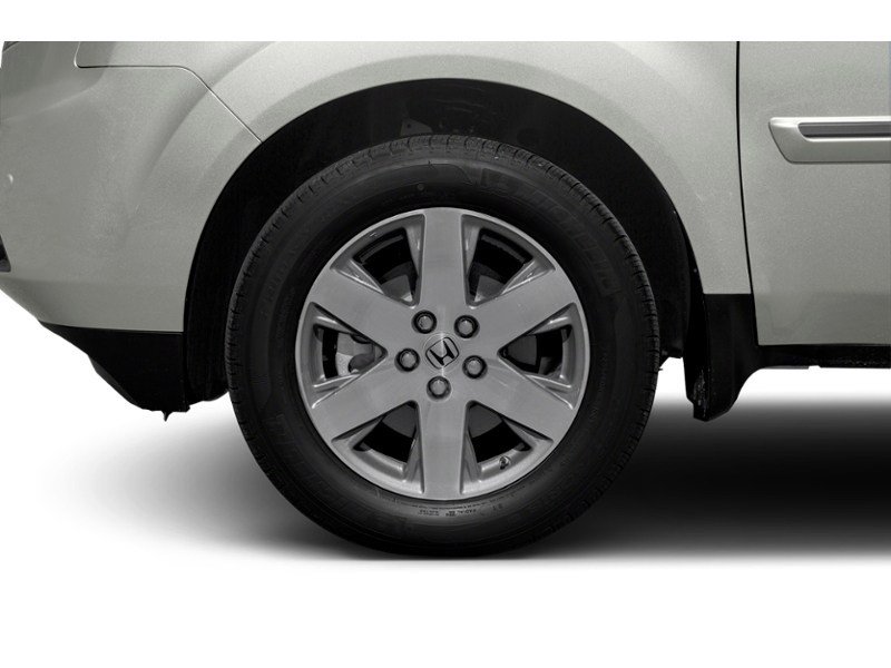 2013 Honda Pilot 4WD 4dr Touring Exterior Shot 5