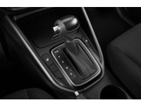 2015 Kia Rondo 4dr Wgn Auto LX Exterior Shot 12