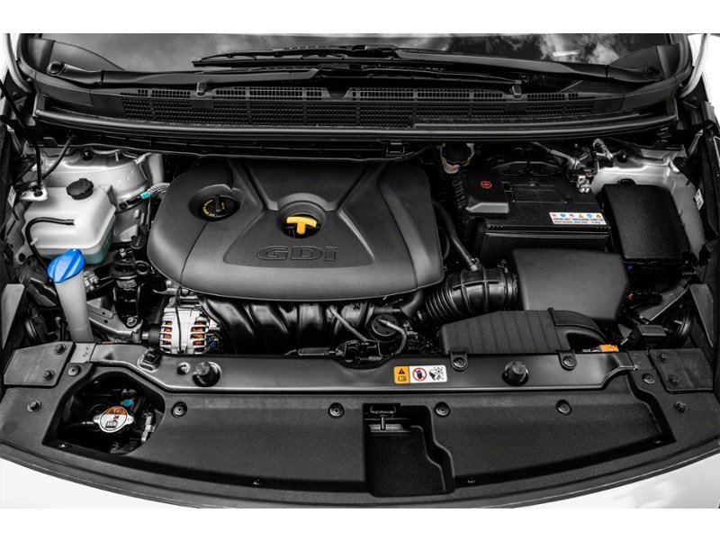 2015 Kia Rondo 4dr Wgn Auto LX Exterior Shot 3
