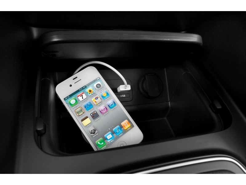 2015 Kia Rondo 4dr Wgn Auto EX Exterior Shot 13