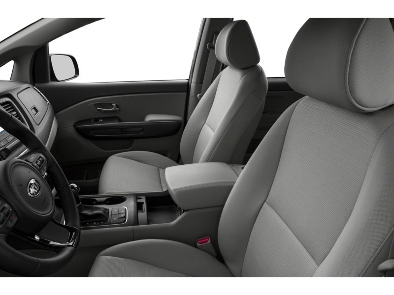 2017 Kia Sedona 4dr Wgn L Interior Shot 5