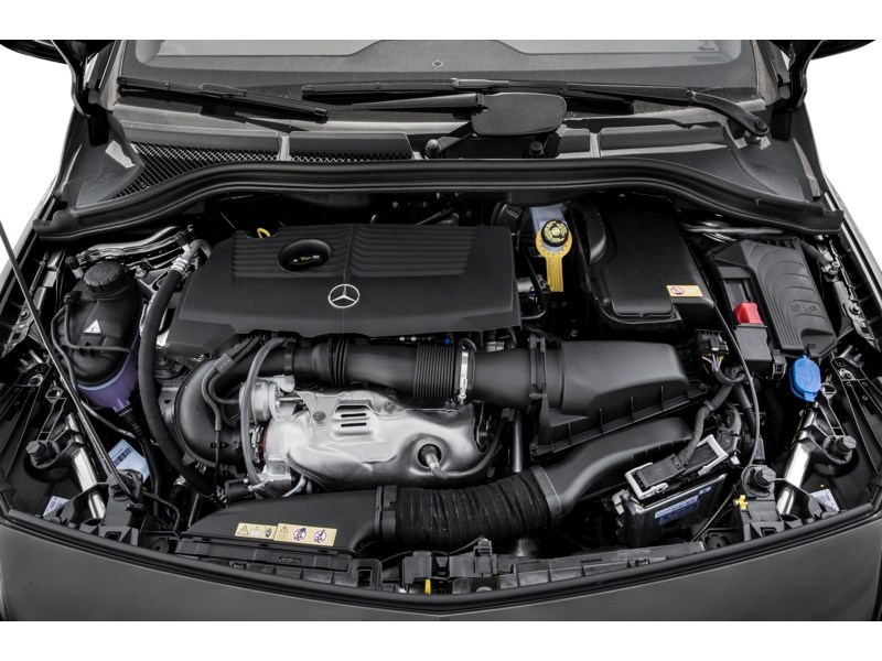 2015 Mercedes-Benz B-Class 4dr HB B 250 Sports Tourer 4MATIC Exterior Shot 3