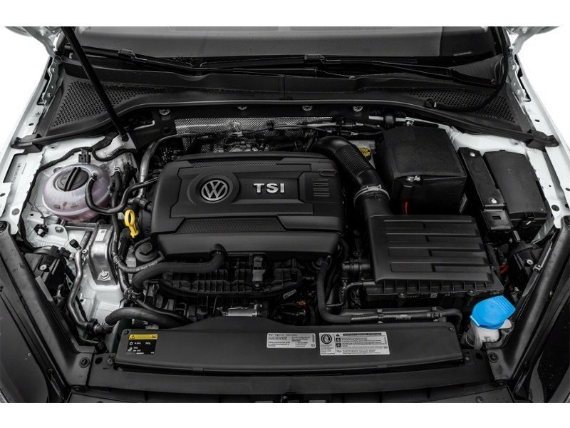 2017 Volkswagen Golf 5dr HB Man 1.8 TSI Comfortline Exterior Shot 3