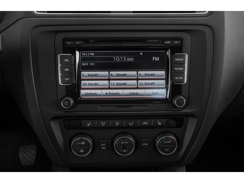2017 Volkswagen Jetta 4dr 1.4 TSI Auto Trendline+ Interior Shot 2