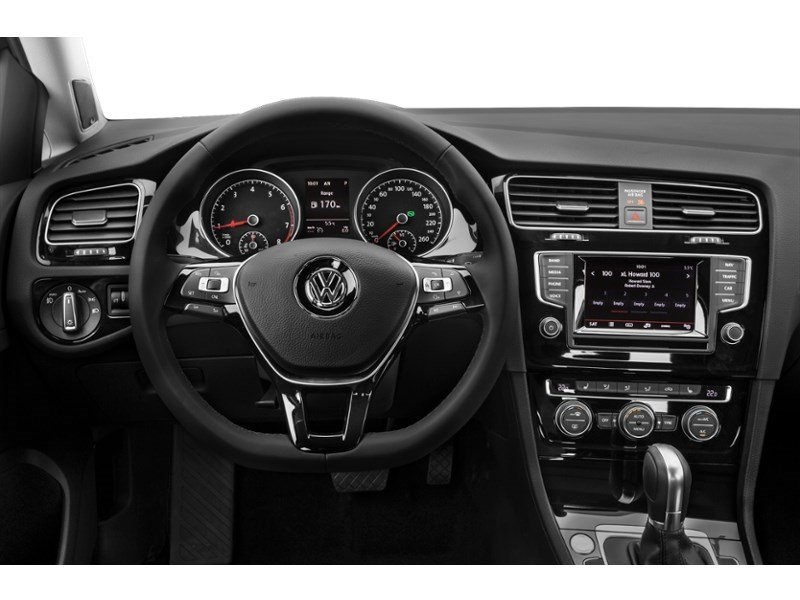 2016 Volkswagen Golf Sportwagon 4dr Man 1.8 TSI Trendline Interior Shot 3