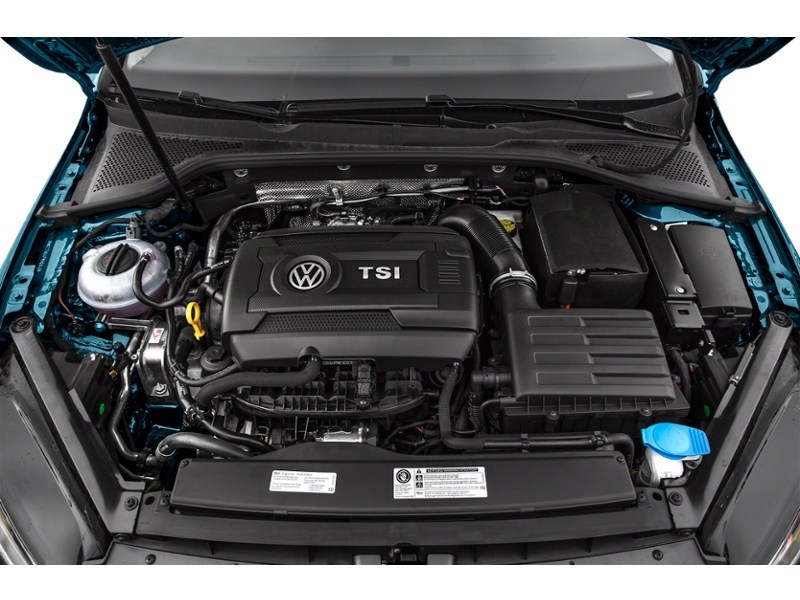 2016 Volkswagen Golf Sportwagon 4dr Man 1.8 TSI Comfortline Exterior Shot 3