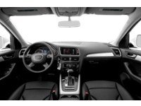 2016 Audi A4 2.0T Komfort plus (M6) Interior Shot 6
