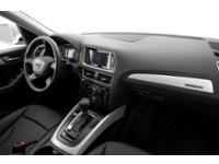 2016 Audi A4 2.0T Komfort plus (M6) Interior Shot 1