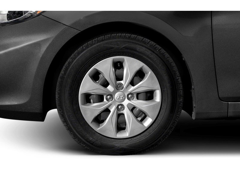 2017 Hyundai Accent 5dr HB Auto GL Exterior Shot 5