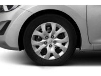 2014 Hyundai Elantra 4dr Sdn Auto GL Exterior Shot 5