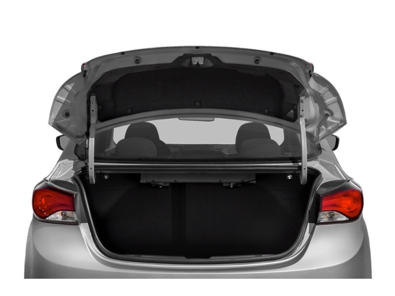 2014 Hyundai Elantra 4dr Sdn Auto GL Exterior Shot 4