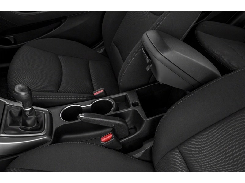2015 Hyundai Elantra 4dr Sdn Auto GL Interior Shot 7