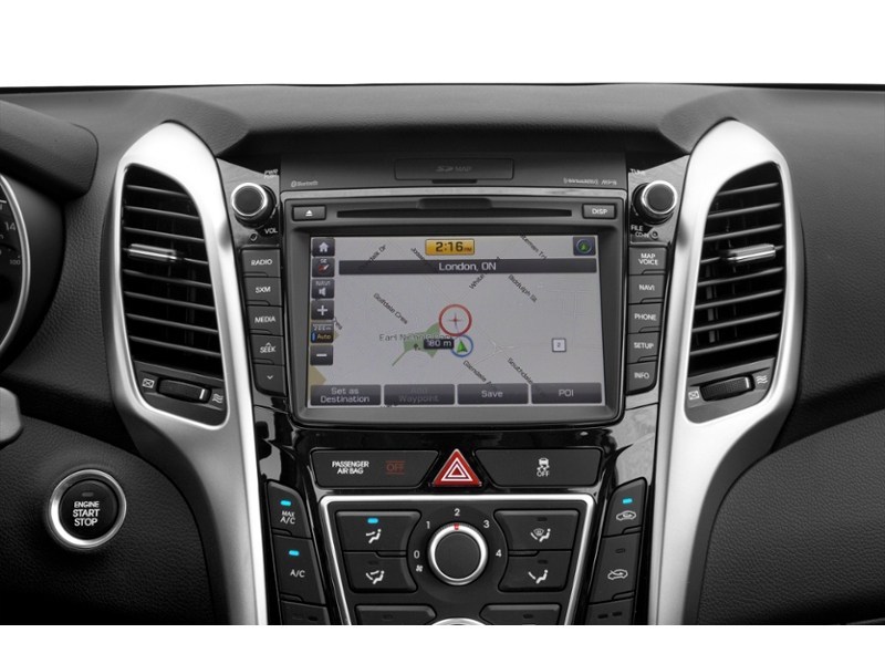 2016 Hyundai Elantra GT 5dr HB Man GLS Interior Shot 8