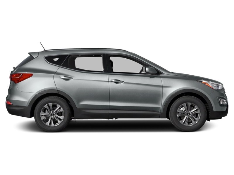 2016 Hyundai Santa Fe Sport FWD 4dr 2.4L Exterior Shot 11