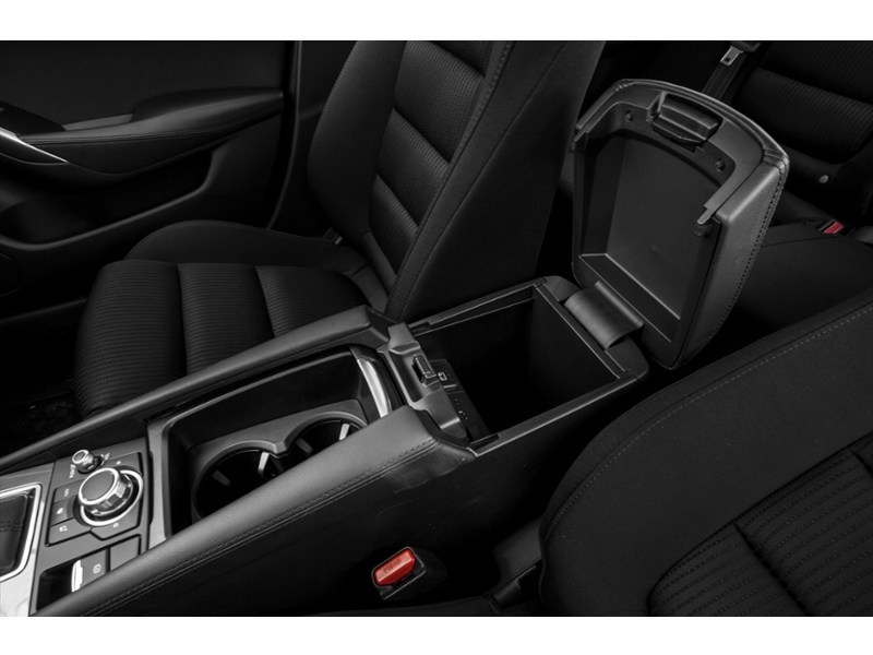 2016 Mazda Mazda6 4dr Sdn 2.5L Auto GS Interior Shot 8
