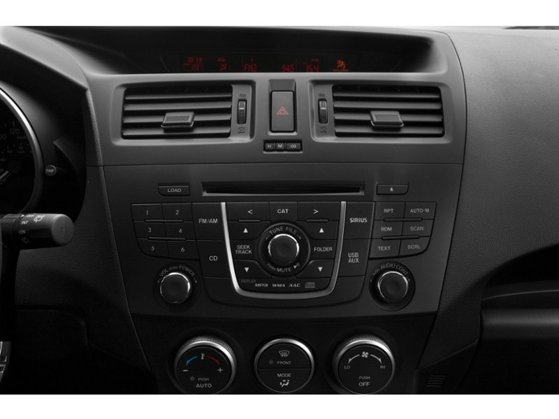2016 Mazda Mazda5 4dr Wgn Auto GS Interior Shot 2