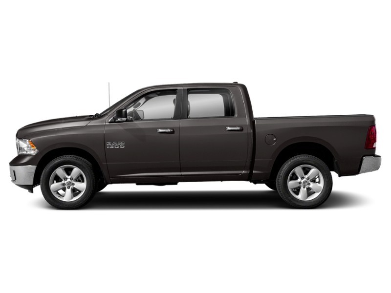 2015 RAM 1500 4WD Crew Cab 140.5" Big Horn Exterior Shot 7