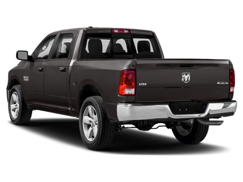2015 RAM 1500 4WD Crew Cab 140.5" Big Horn Exterior Shot 10