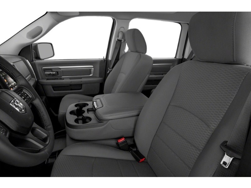 2017 RAM 1500 4WD Crew Cab 140.5" Big Horn Interior Shot 4