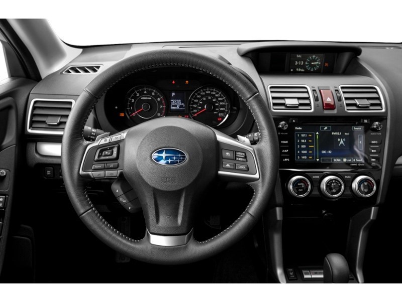 2015 Subaru Forester 5dr Wgn CVT 2.5i Limited Interior Shot 3