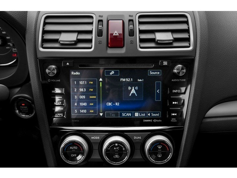 2015 Subaru Forester 5dr Wgn CVT 2.5i Limited Interior Shot 2