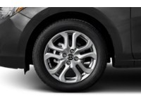 2017 Toyota Yaris 4dr Sdn Man Exterior Shot 5