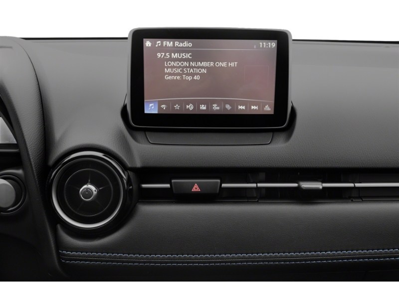 2017 Toyota Yaris 4dr Sdn Man Interior Shot 8