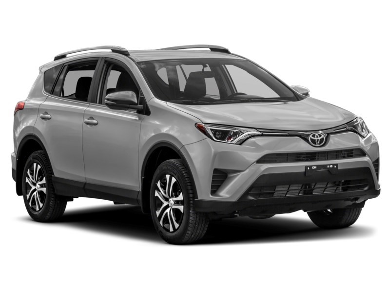 2016 Toyota RAV4 AWD 4dr LE Exterior Shot 9