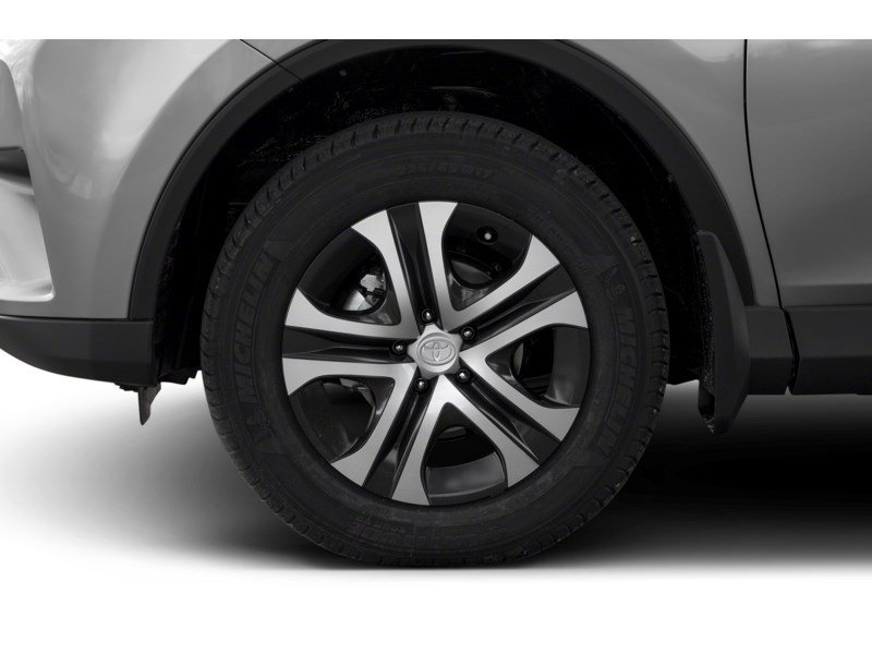 2016 Toyota RAV4 AWD 4dr LE Exterior Shot 5