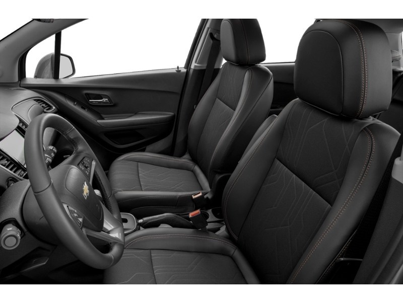 2019 Chevrolet Trax AWD 4dr LT Interior Shot 4