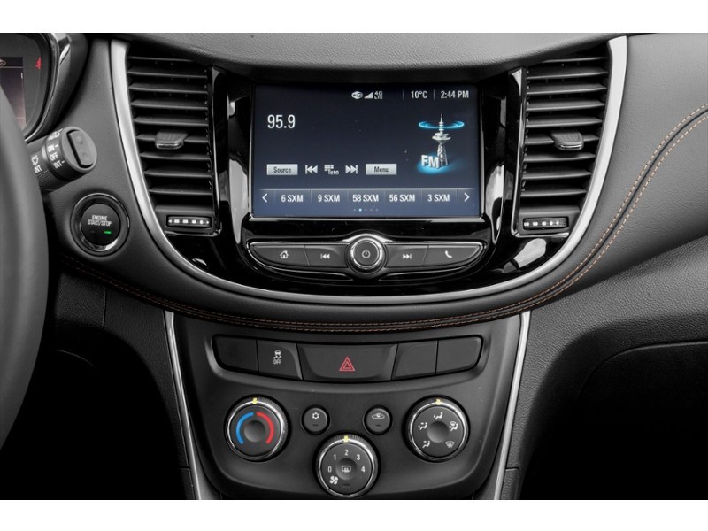 2019 Chevrolet Trax AWD 4dr LT Interior Shot 2