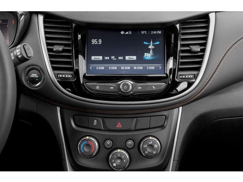 2019 Chevrolet Trax AWD 4dr LT Interior Shot 2