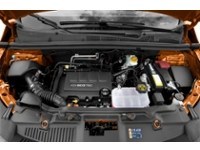 2019 Chevrolet Trax AWD 4dr LT Exterior Shot 3