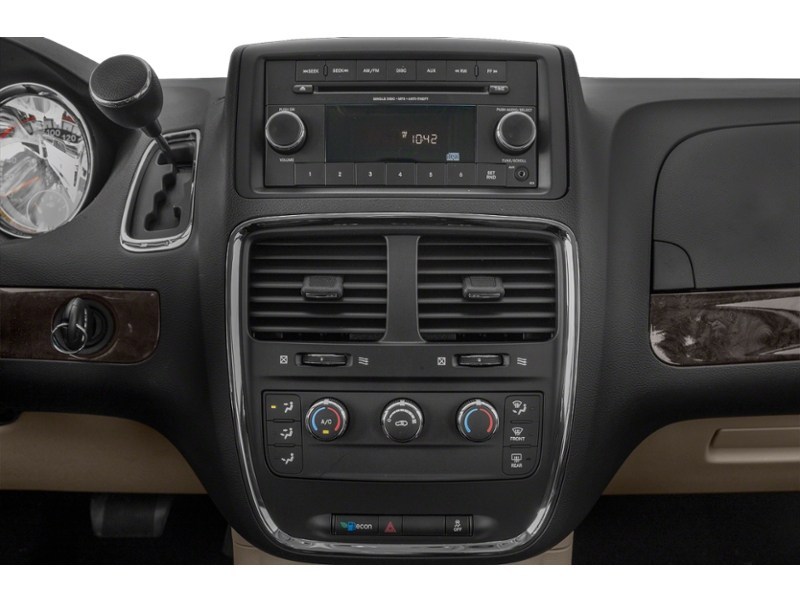 2020 Dodge Grand Caravan Premium Plus 2WD Interior Shot 2