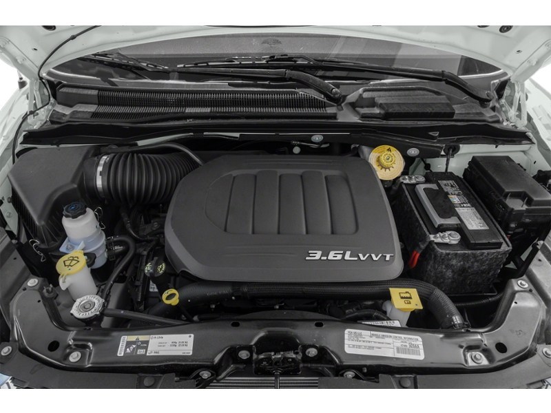 2019 Dodge Grand Caravan Canada Value Package 2WD Exterior Shot 3
