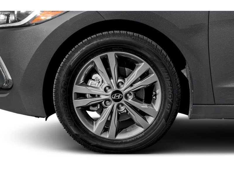 2018 Hyundai Elantra GL Auto Exterior Shot 5
